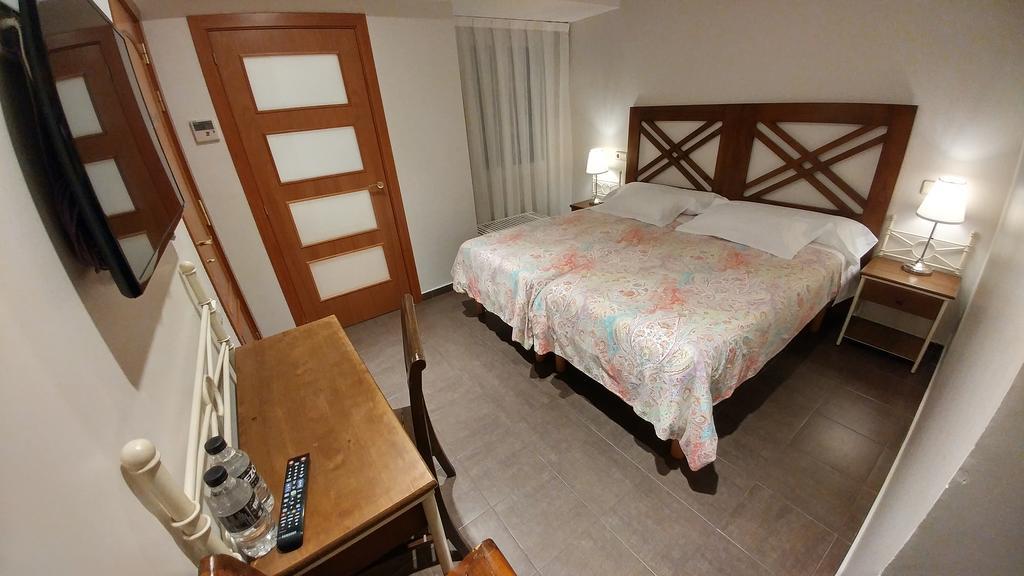 La Ciudadela Otel Barselona Dış mekan fotoğraf