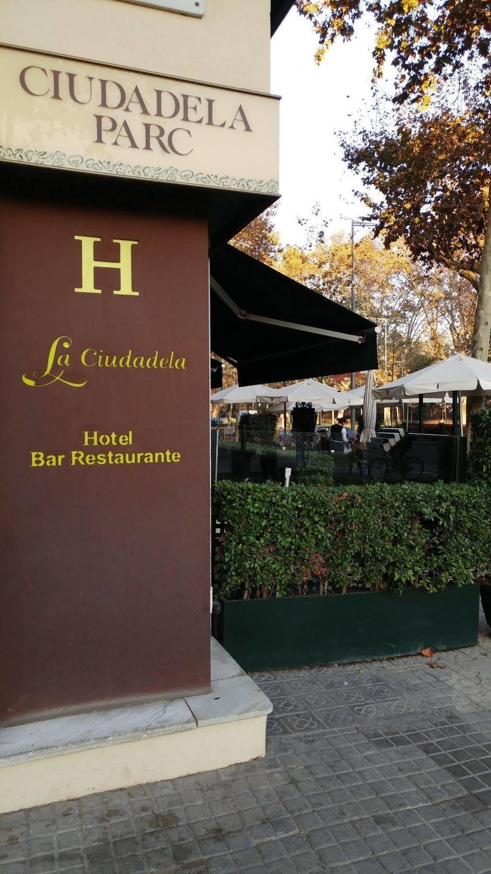 La Ciudadela Otel Barselona Dış mekan fotoğraf
