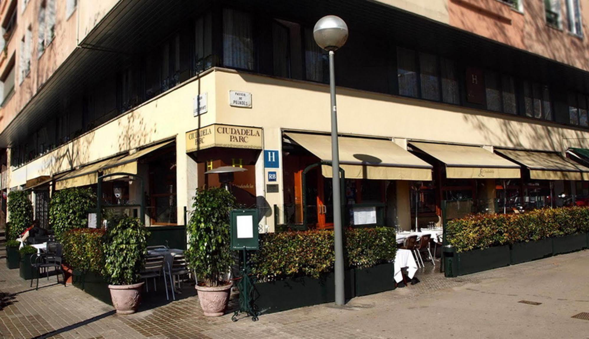 La Ciudadela Otel Barselona Dış mekan fotoğraf