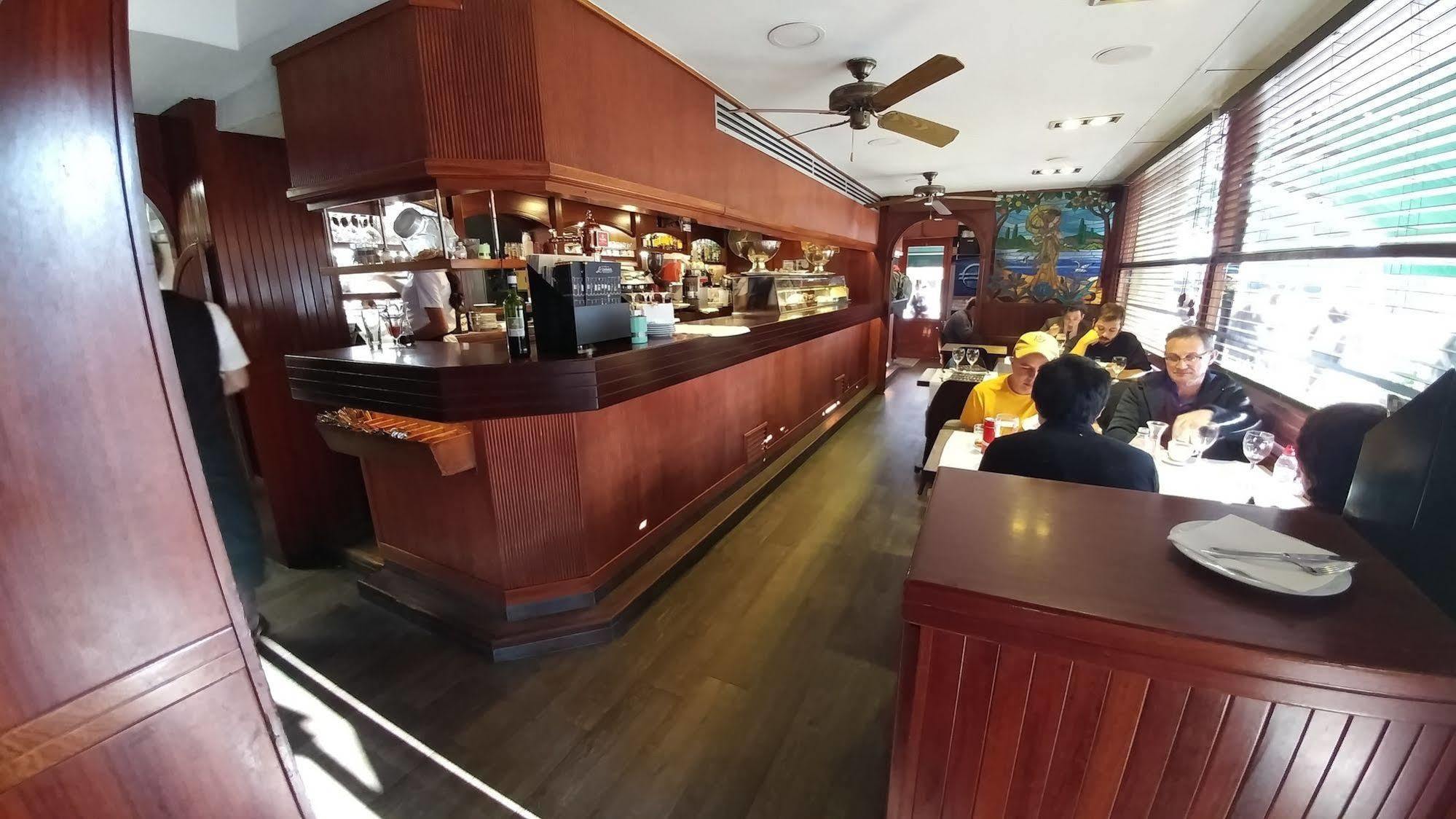 La Ciudadela Otel Barselona Dış mekan fotoğraf